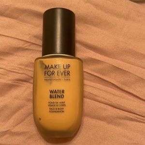 Makeup forever Waterblend foundation shade Y405 brand new